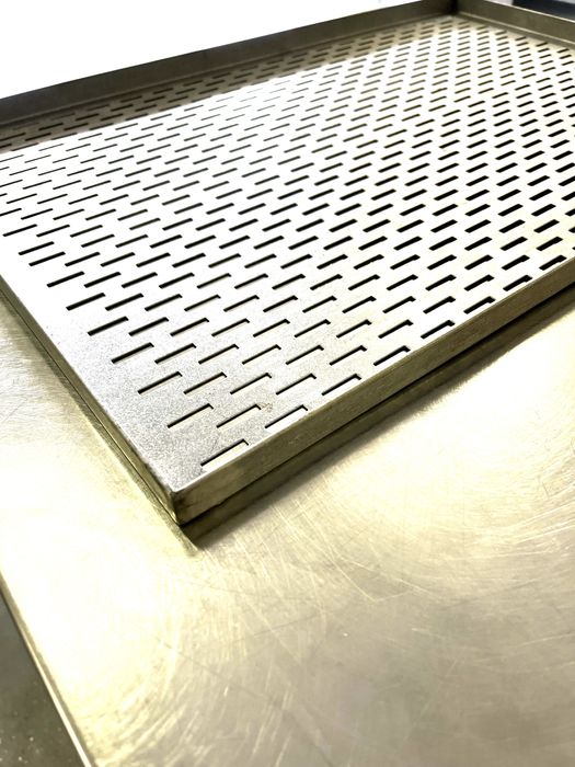 Количка за тави от неръждаема стомана, на колела