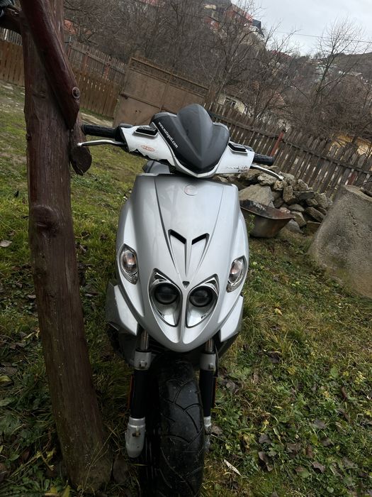 Malaguti phantom f12r