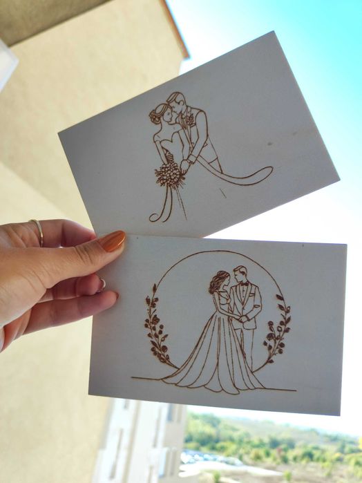 Гравирана дъска за рязане и картичка с персонализирано послание