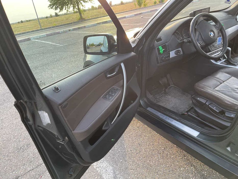 Vând urgent  BMW X3 e83