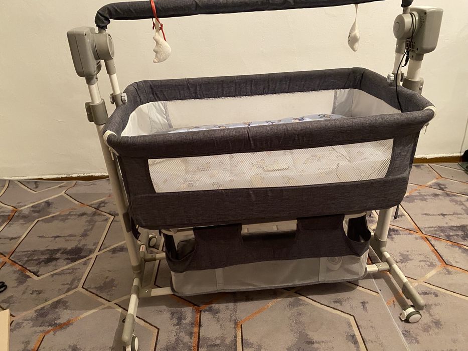 Почтый новый кроват