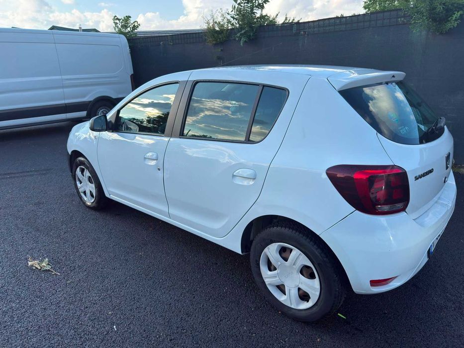 DACIA Sandero 2019 — imagine 3