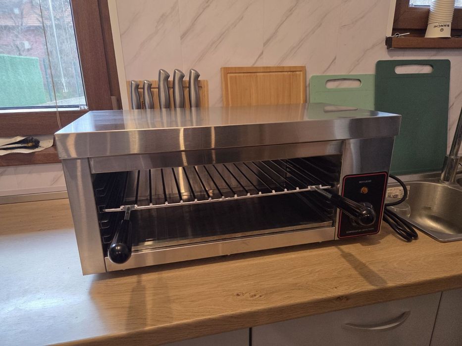 Професионално кухненско оборудване за закусвалния/заведение INOXIT