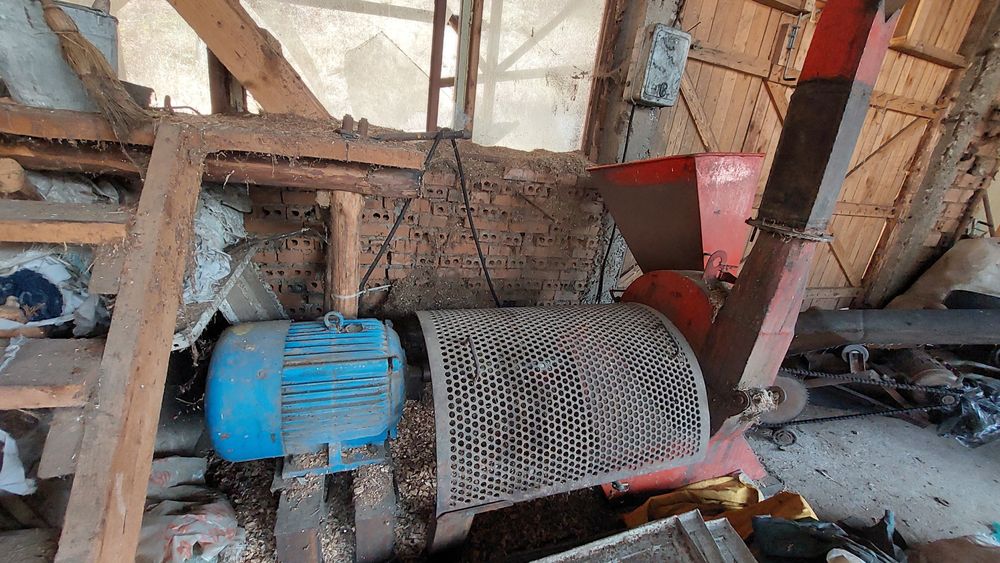 Професионална дробилка за клони