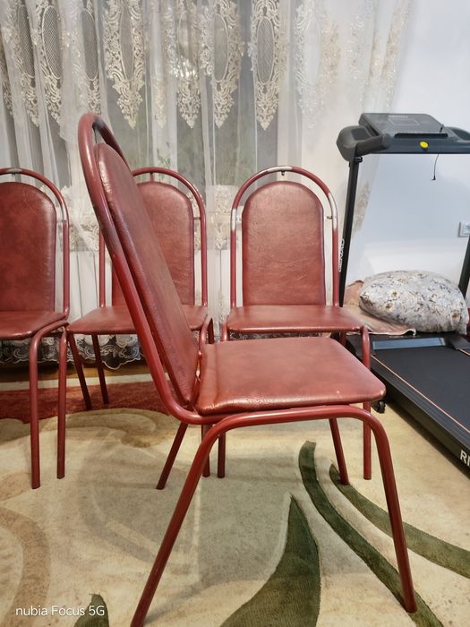 Продам Стулья 5 шт