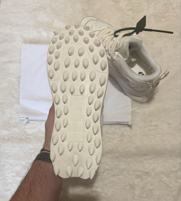 Off White ODSY 1000