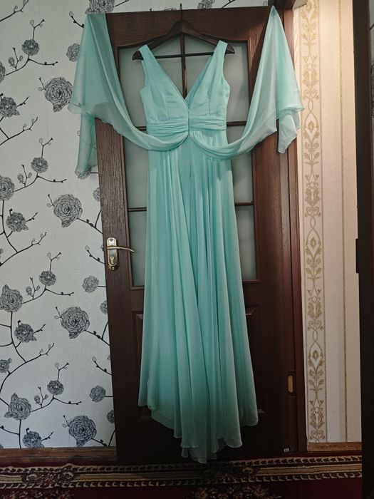 Продам вечернее платье