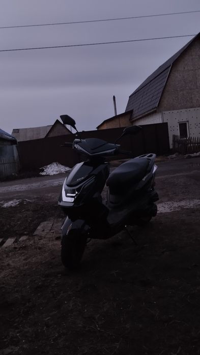 Скутер NOMAD M12