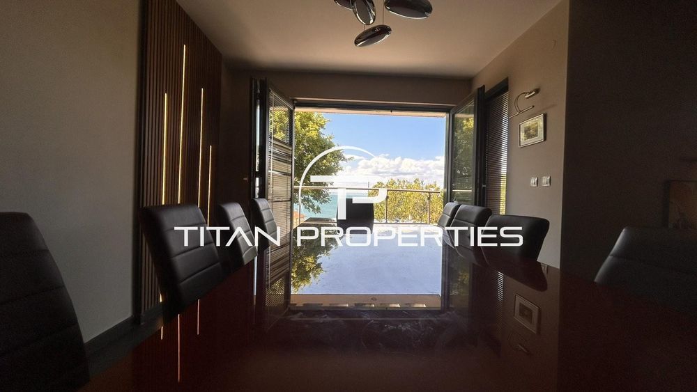 Дава се под наем Къща в Созопол - 350 кв.м за 1785 € - Снимка #2