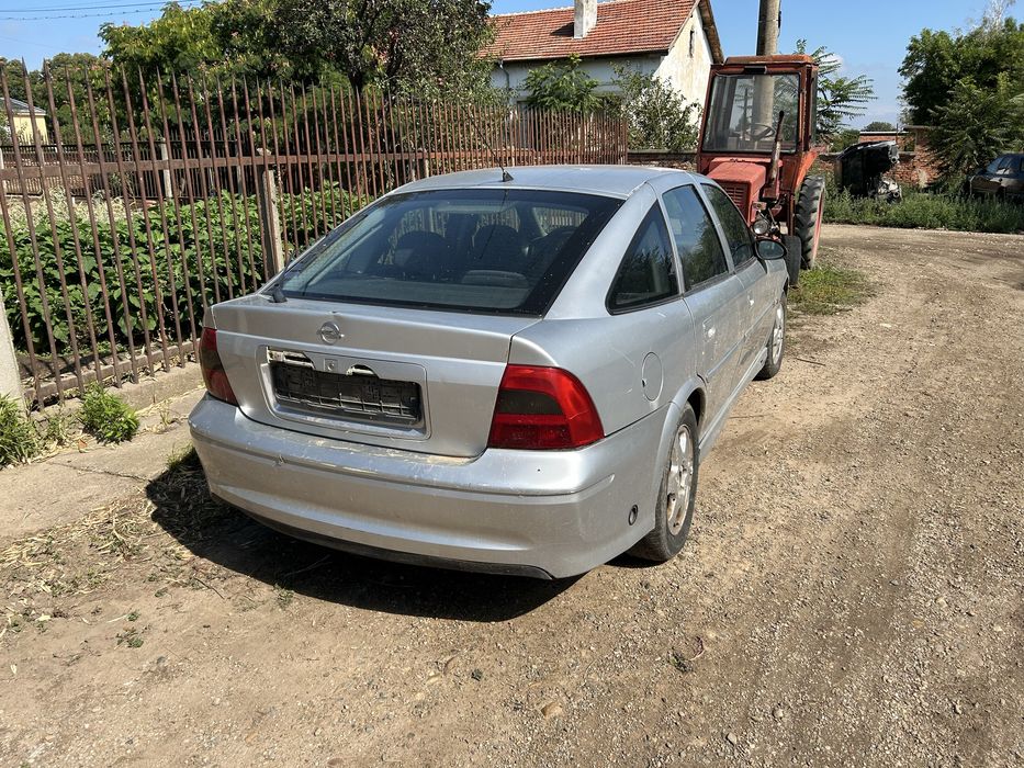 Опел вектра Б 100