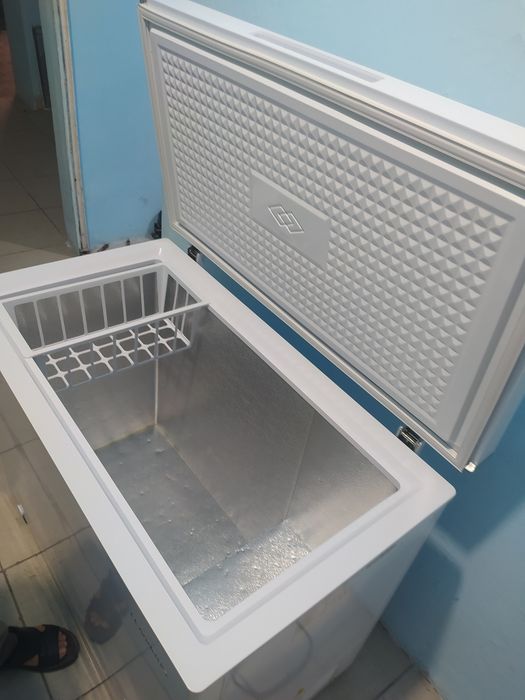 Продам морозилку