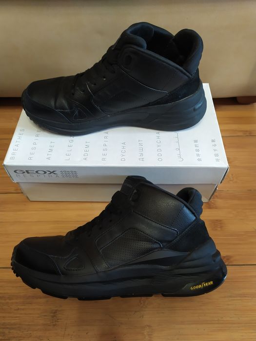 Кроссовки Skechers 41 размер