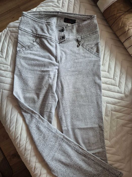 Оригинален костюм Роси