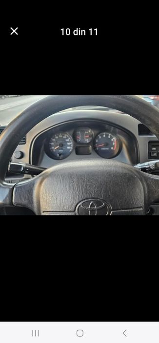 Toyota Rav 4 × 4