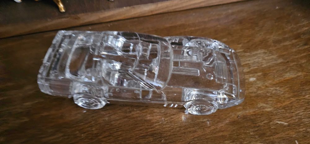 masina din sticla corvete  paperweight