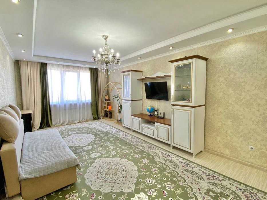 3-комнатная квартира · 90 м²