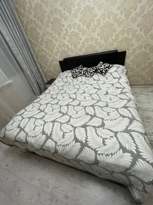 Продаётся спальный диван в отличном состоянии