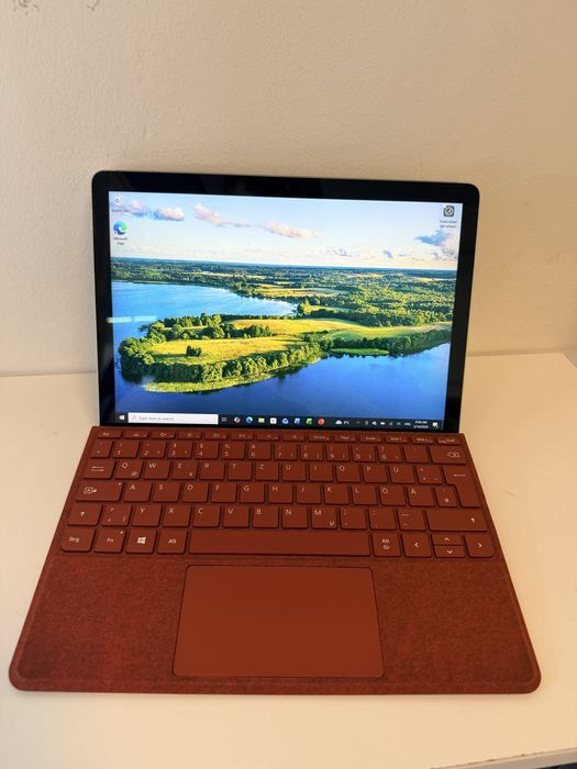 Microsoft surface go 2