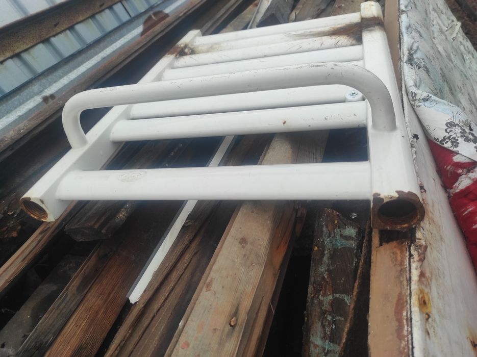 Б/у полотенцесушитель для ванной комнаты!