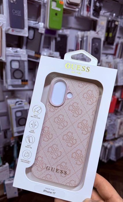 Iphone 17 Оргинален калъф на Guess