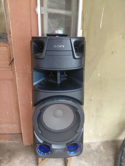 Sony v73d колоната е като чисто нова