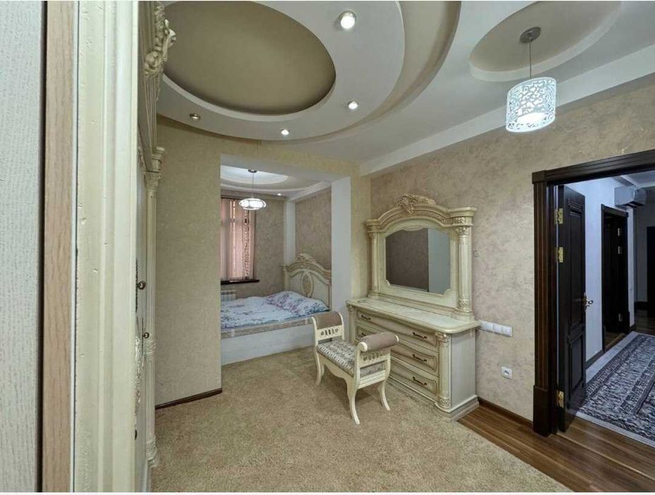 New building C-5 metro minor 5 room Sharof Rashidov street