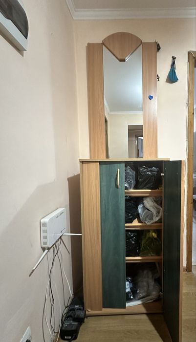 Мебель для прихожей б/у