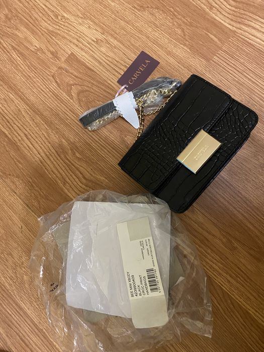 Чанта Carvela черна