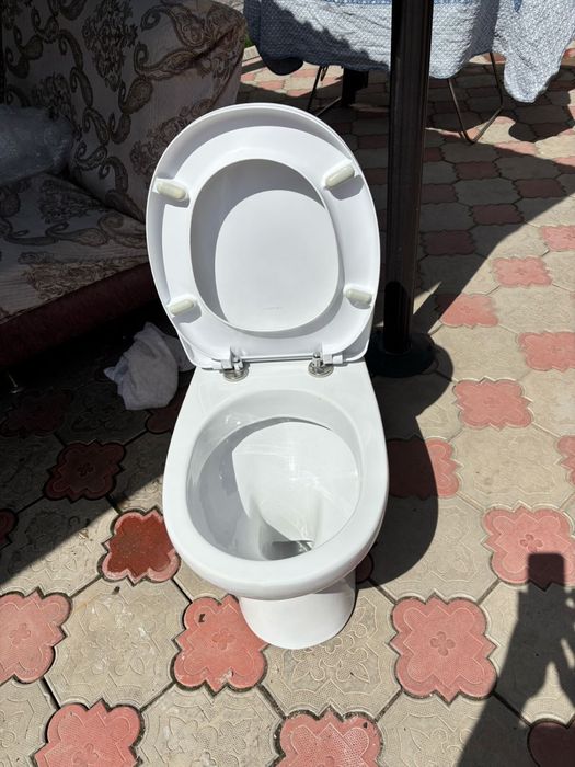 Унитаз с бачком Сантек