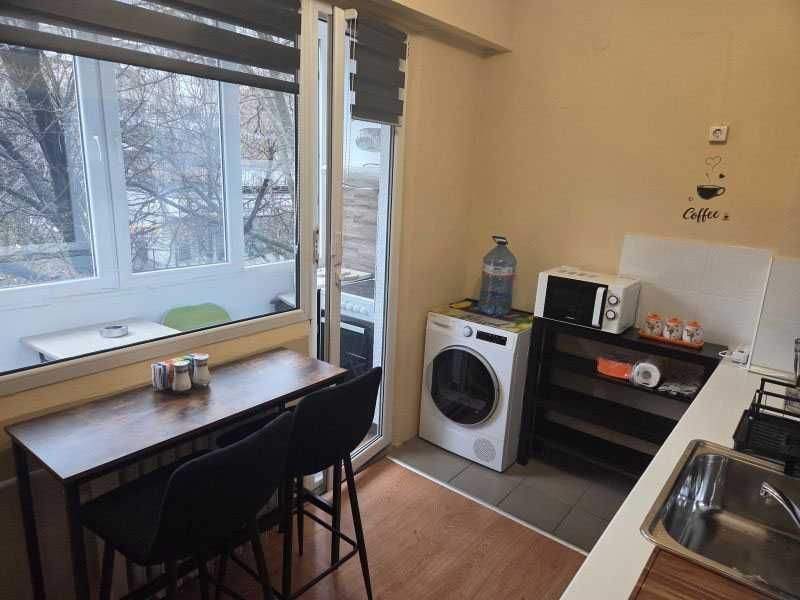 Дава се под наем Тристаен апартамент в София, Стрелбище - 75 кв.м за 747.66 € - Снимка #7