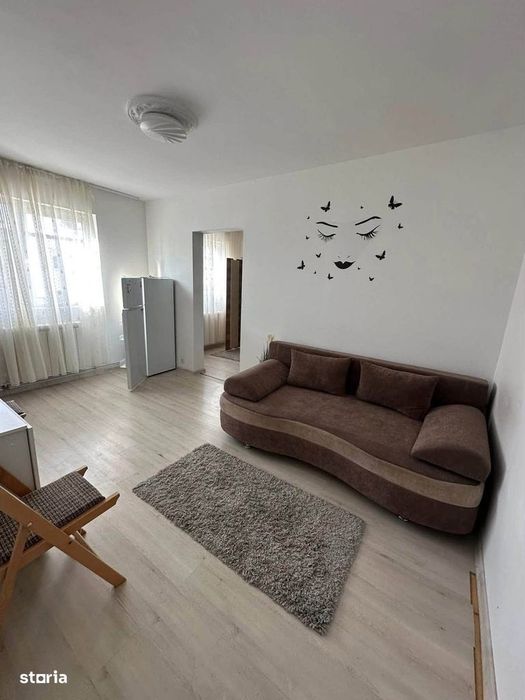 De inchiriat apartament  2 camere,mobilat si utilat,Pret 1100lei/luna