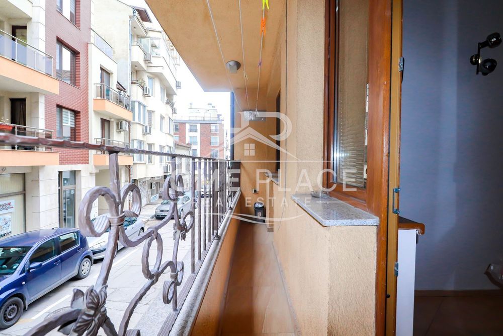 Дава се под наем Тристаен апартамент в Варна, Център - 92 кв.м за 648.21 € - Снимка #9