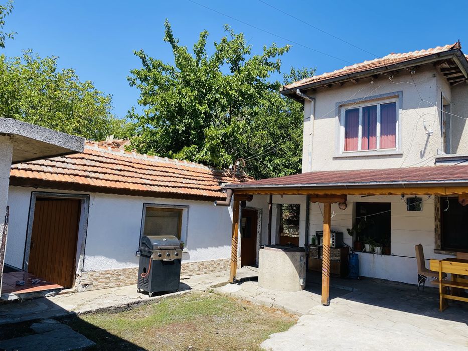 Продава се Къща в с. Победа, Област Ямбол - 155 кв.м за 0 €/кв.м - Снимка #2