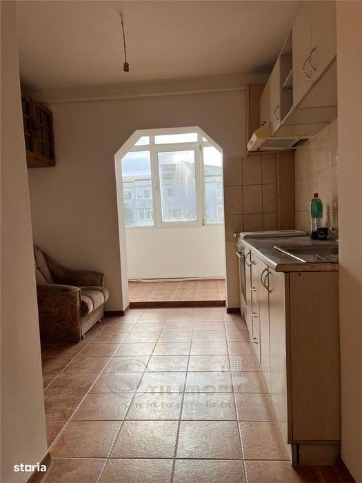 Apartament 3 camere decomandat- NICOLINA