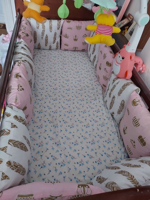 Продам бортики в манеж