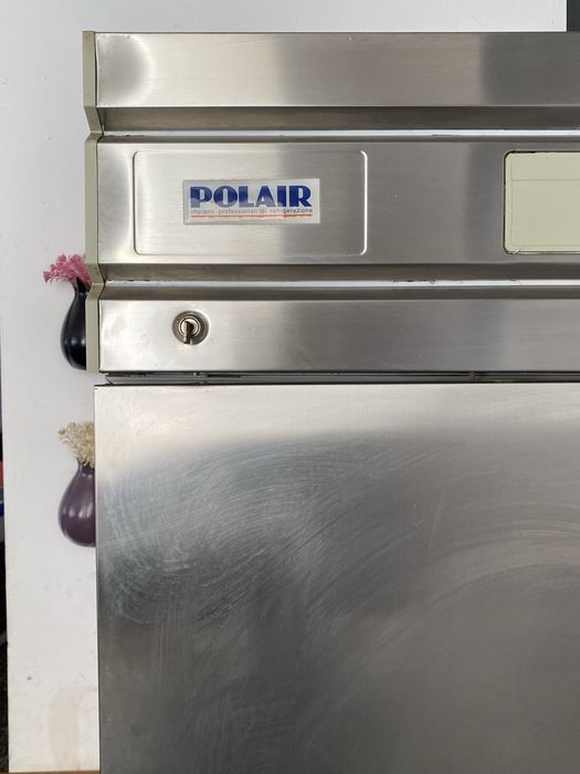 Продам проф холодильник