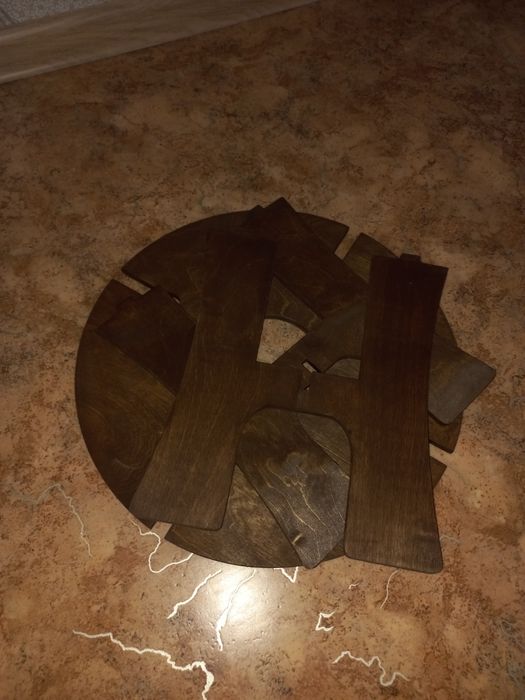 Винный столик новый