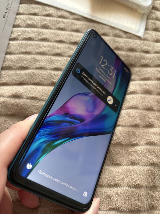 Продам смартфон xiaomi redmi note 9 4/128