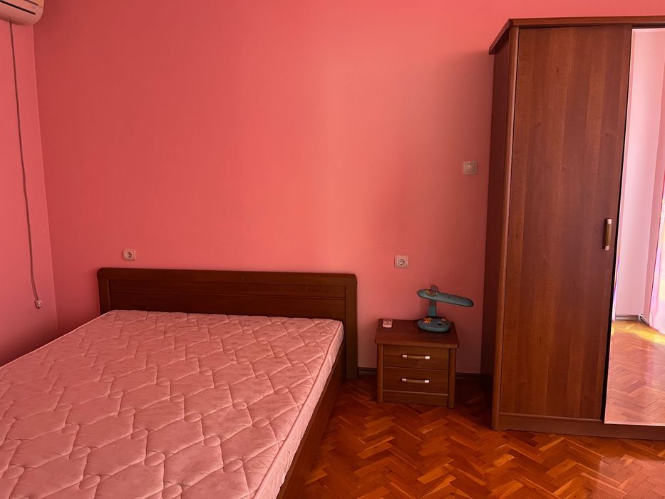 Продава се Тристаен апартамент в Благоевград, Идеален център - 91 кв.м за 1319 €/кв.м - Снимка #4