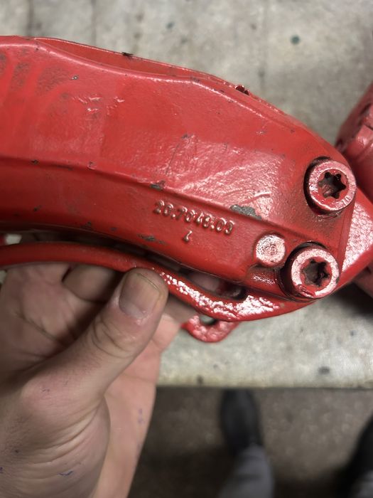 Тормозной суппорт w220