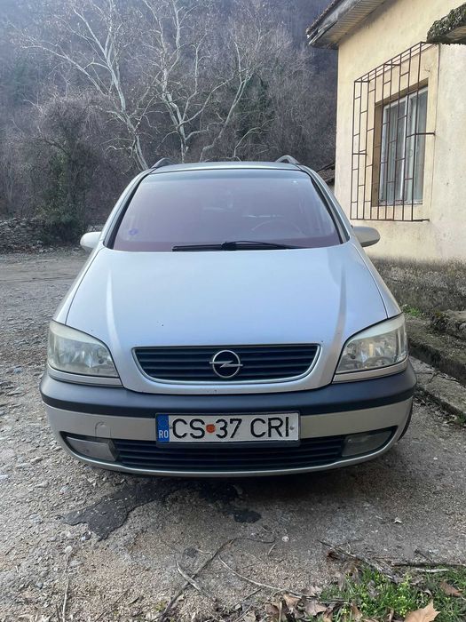 Opel Zafira 2.0 2003