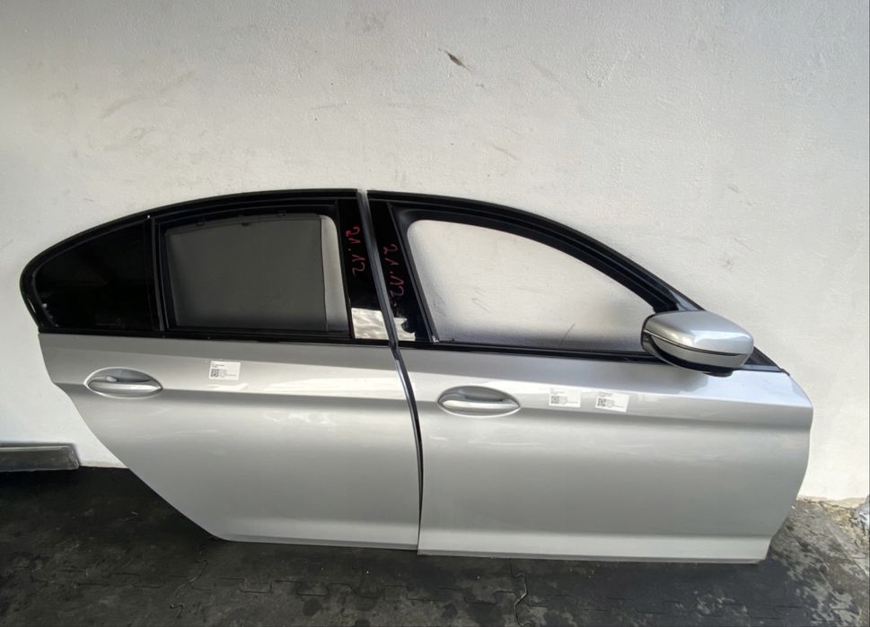 Предна и задна лява и дясна врата Бмв 5 BMW 5 G30 G31