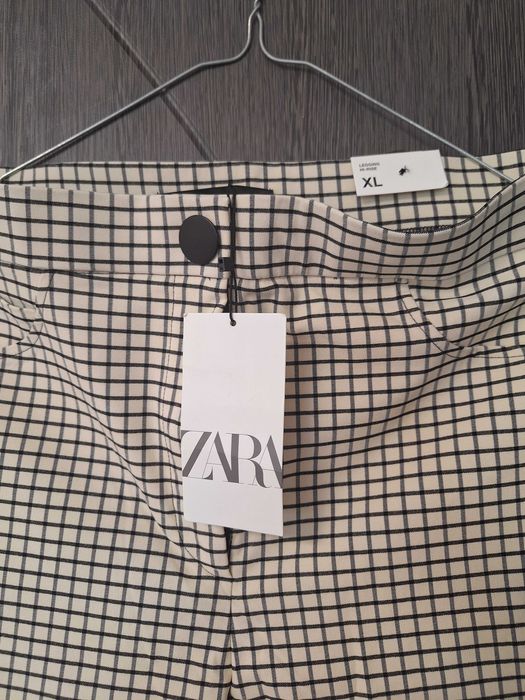 Pantaloni Zara de dama noi cu eticheta.Marimea XL.