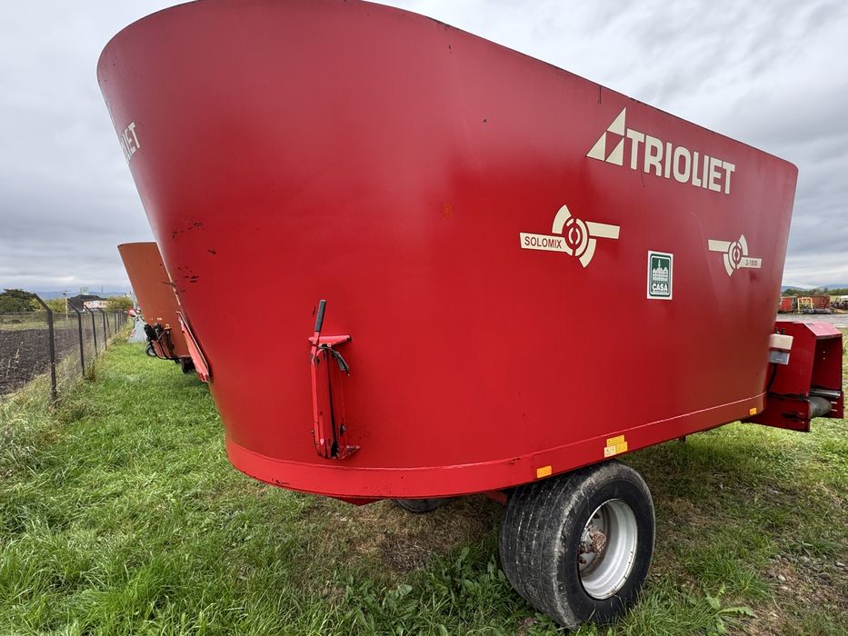 Remorca tehnologică/furajera Strautmann/Siloking Trioliet 2-1800