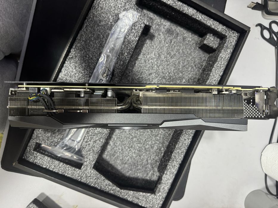 MSI Gaming X Trio 3080ti 12gb