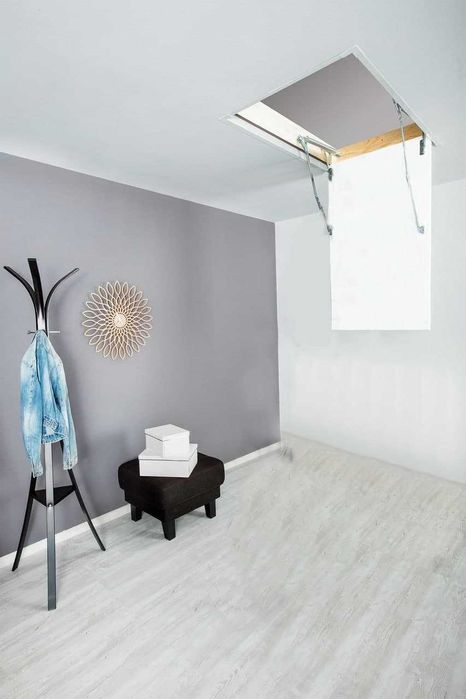 Люки от чердачных лестниц.