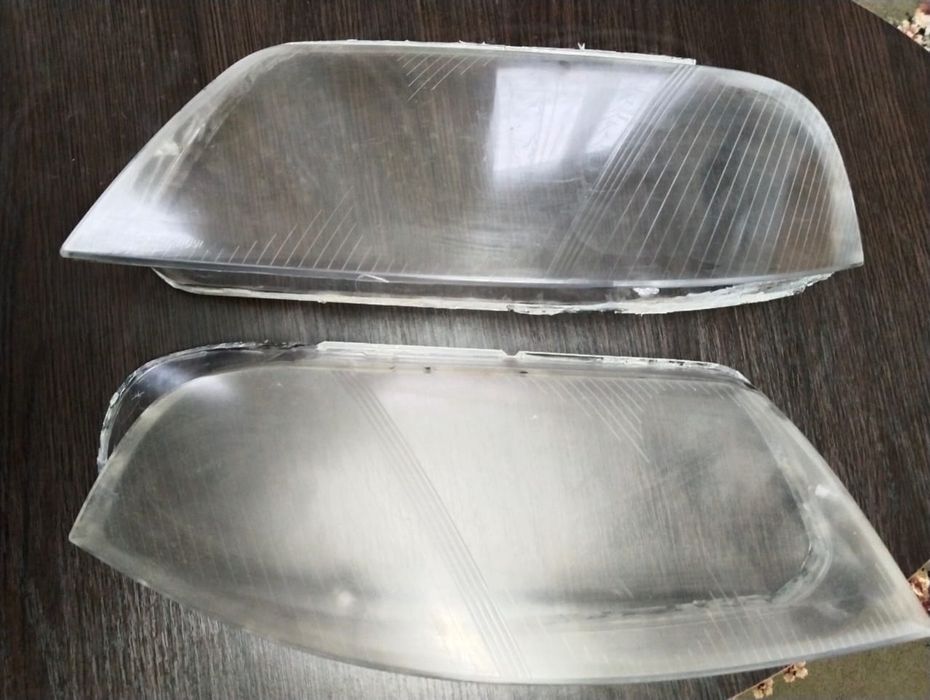 Продам стекло от фары