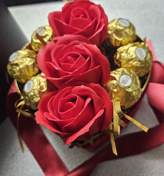 Aranjamente si Daruri cu Drag