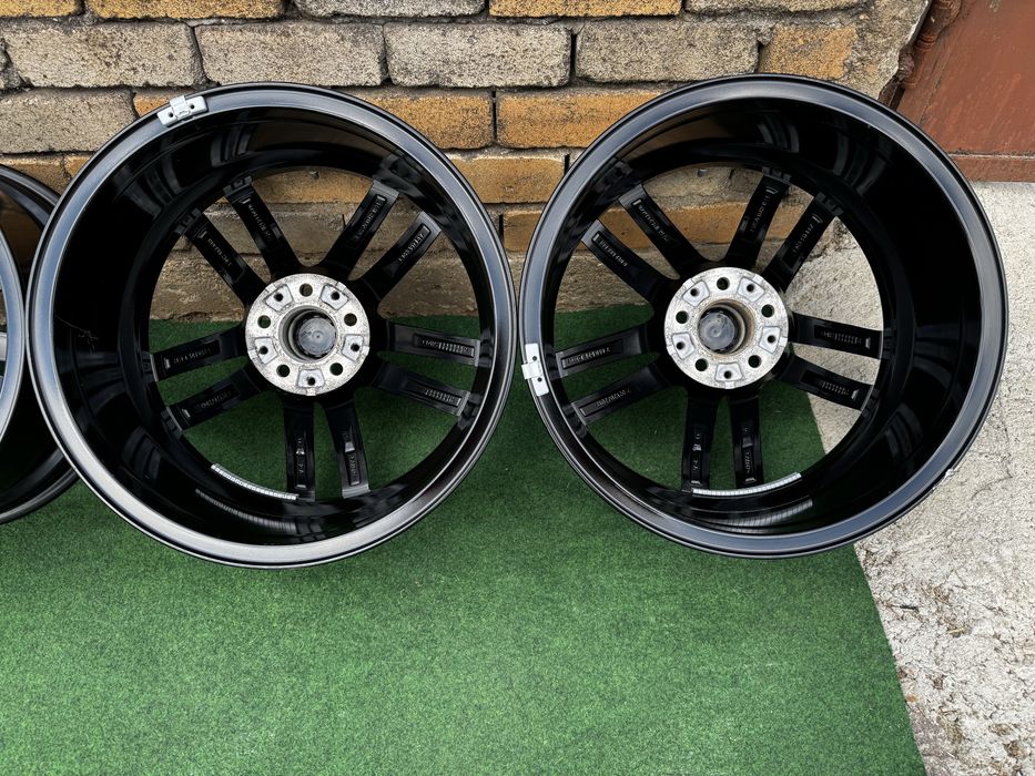 4 броя Джанти БМВ BMW 5x112 Style 647M BLACK 19 цола за G11 G12 G32 G30 G31 G20 G21