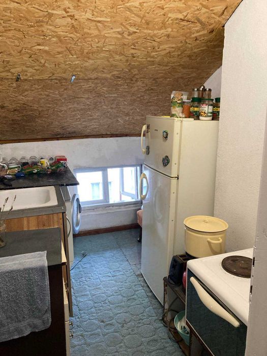 Дава се под наем Едностаен апартамент в Варна, Левски - 16 кв.м за 153 € - Снимка #1